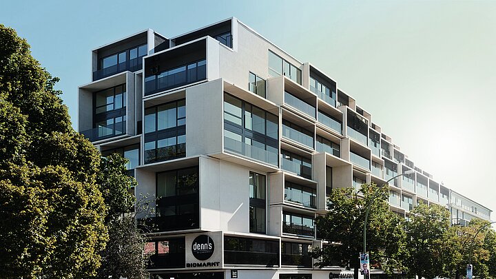 Paragon Apartments, Berlino - balconi a sbalzo