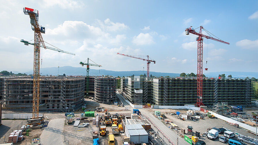 Am Standort Hönggerberg entsteht im Rahmen des Projektes Science City unter anderem preiswerter Wohnraum für knapp 500 Studenten, mit hohem Anspruch an den Energiehaushalt.